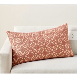 Pottery Barn - Jovie Mauve and Cream Embroidered Lumbar Pillow Cover. 20x36. NEW